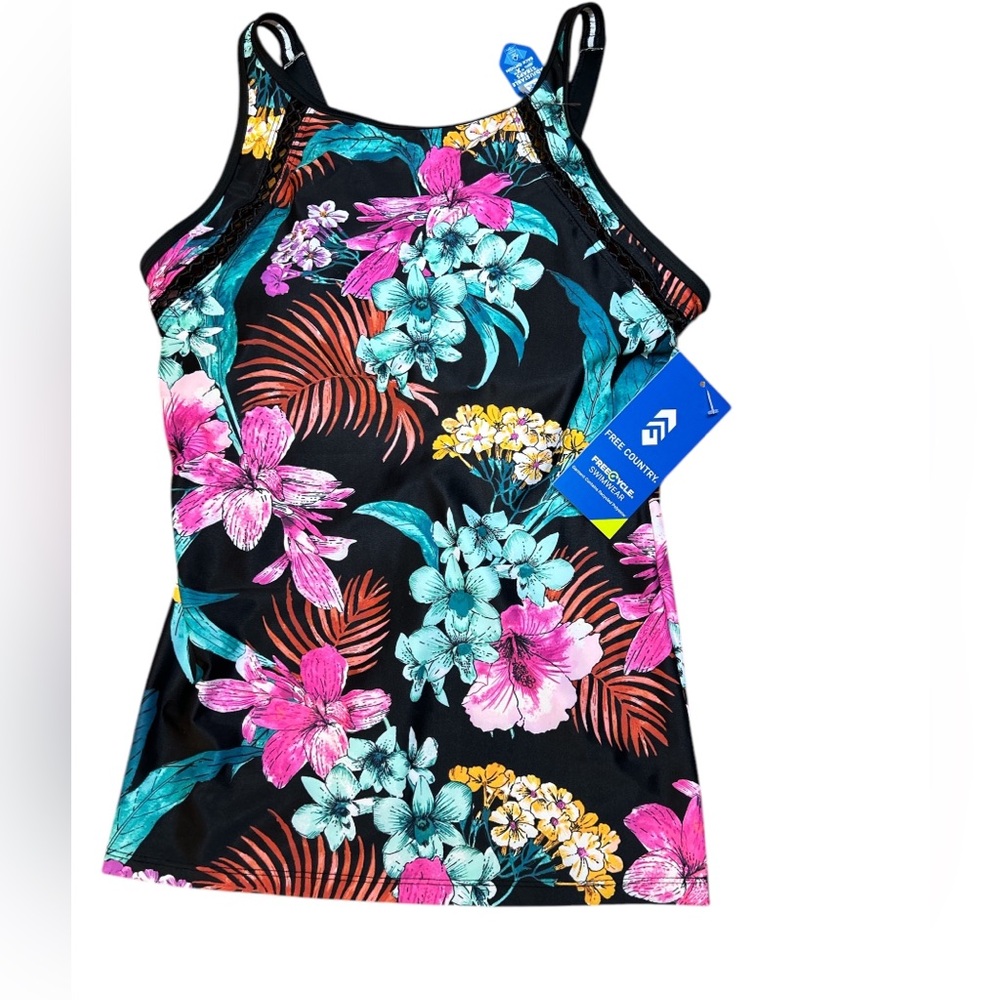 NWT Free Country swim suit top floral Hawaiian print. Women’s size small 4/6